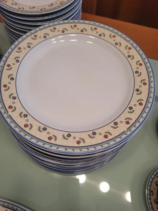 Vajilla y Juego de café de porcelana