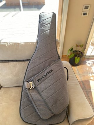 Fender Precision american standard+ funda MOMO