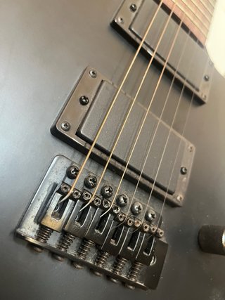 Guitarra Eléctrica Harley Benton Negra