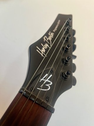 Guitarra Eléctrica Harley Benton Negra