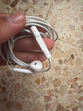 Auriculares Apple Blancos