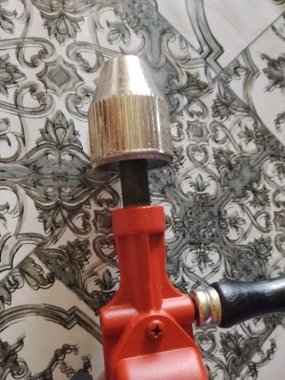 Taladro de mano antiguo 13 mm