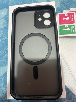 Cover iPhone 12 Pro + 4 vetri