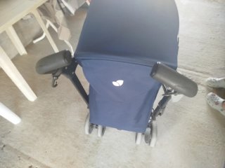 Silla de paseo Joie Brisk azul