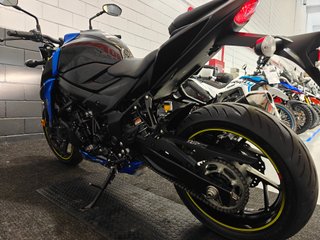 SUZUKI GSX S750 2018 14300KMS