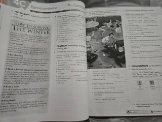 English File A2/B1 Pre-intermediate With Online...