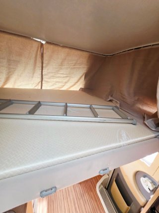RENAULT - KENTUCKY COUNTRY LCR - Placa/Toldo/Nevera 150L 2014