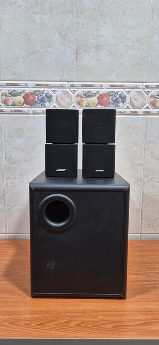 Altavoces Bose Dobles + Subwoofer Fostex