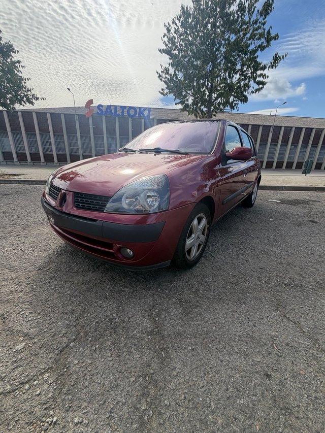 Renault Clio 2001