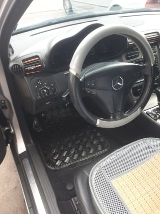 Mercedes-Benz Clase C 2003