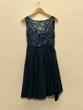 Vestido de fiesta con lentejuelas