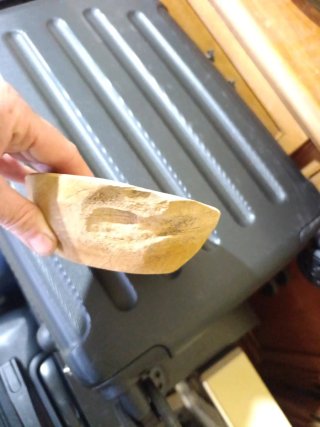 Cuenco de madera artesanal