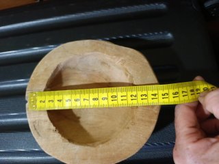 Cuenco de madera artesanal
