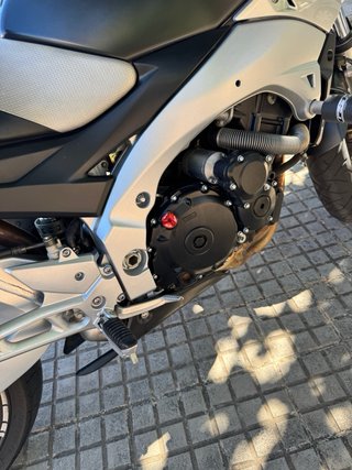 Suzuki GSR 600 Naked