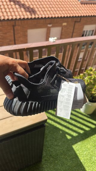 Zapatillas Adidas Yeezy Boost 350 V2 Negro Talla 3