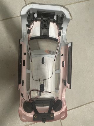 Coche RC 1:10 Mjx10303 sin emisora ni receptor
