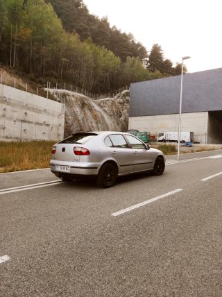 SEAT Leon 2000