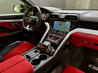 Lamborghini URUS 650cv