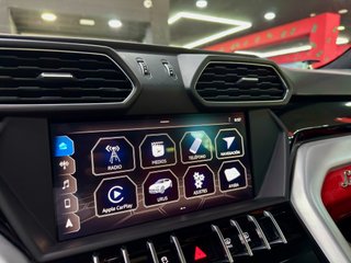 Lamborghini URUS 650cv