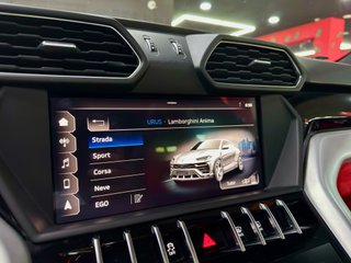 Lamborghini URUS 650cv