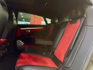 Lamborghini URUS 650cv