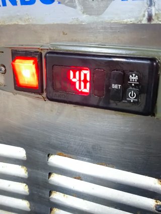 Mesa nevera fría acero inoxidable hostelería