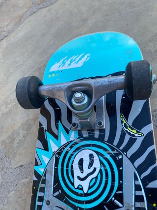 Skate con diseño psicodélico