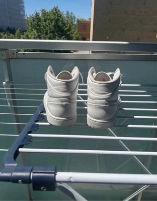 Jordan 1 Mid Bianche