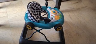 Andador bebé coche carreras