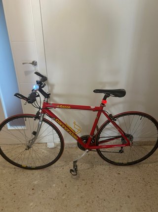 Bicicleta Cannondale Saeco Paseo Roja poco uso.