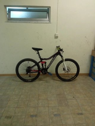 Bicicleta Mondraker de montaña