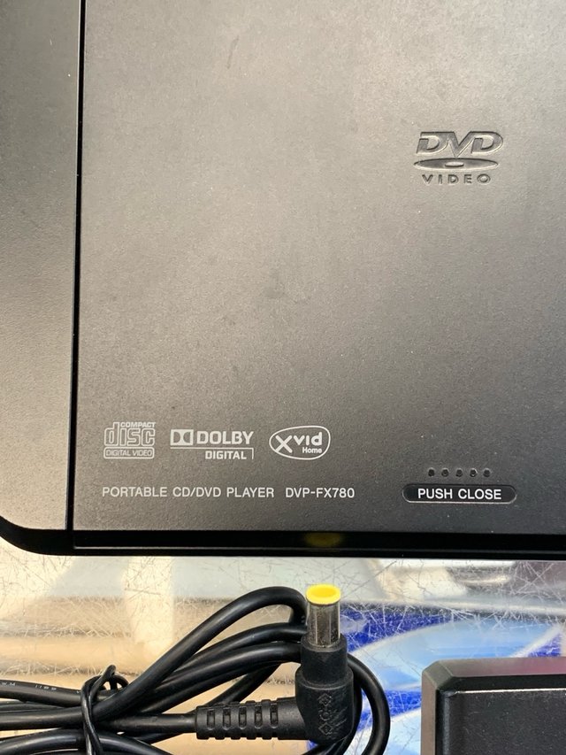 Reproductor DVD Portátil Sony DVP-FX780