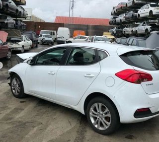 Kia 382267 0281031493 centralita ceed 1.6 crdi cat