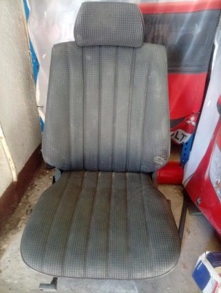 Asiento conductor Mercedes W201