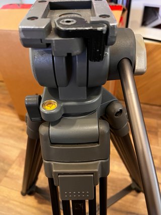 Trípode Profesional Libec TH-M20
