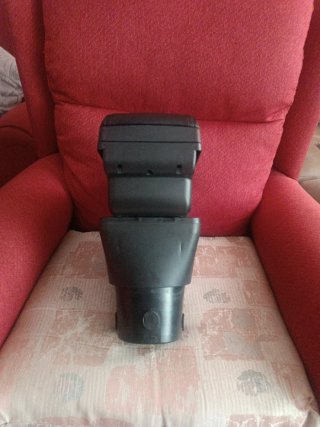 Reposabrazos Hyundai Accent Negro