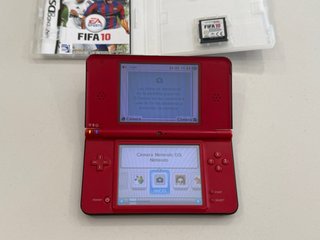 Nintendo DSi XL Rossa Edizione Mario Bros + FIFA 10
