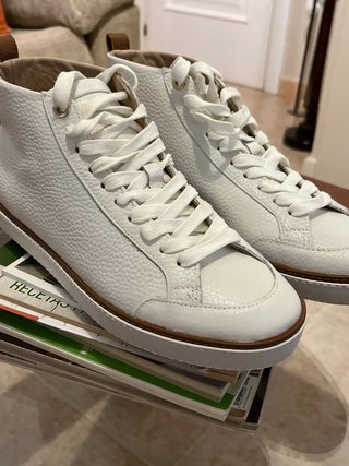 Botín de piel blanco talla 37