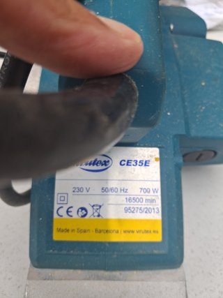 Cepillo Eléctrico PARA CARPINTERIA Virutex CE35E