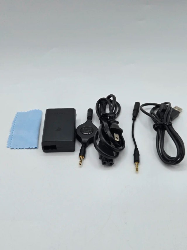 Sony PS Vita PCH-1100 3G/Wi-Fi Rossa