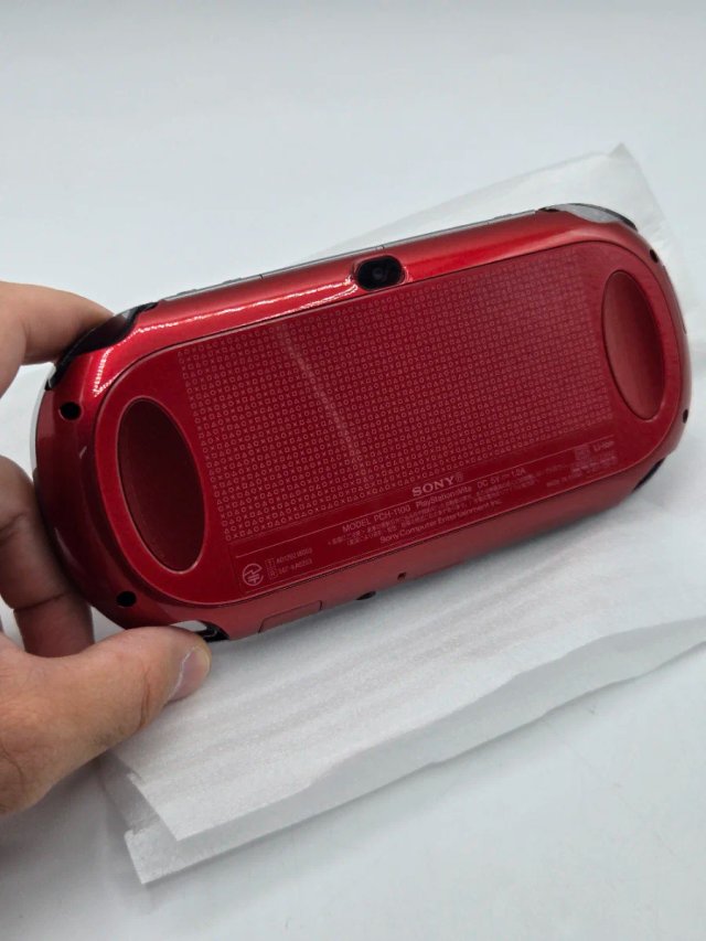 Sony PS Vita PCH-1100 3G/Wi-Fi Rossa
