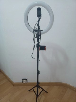 Aro de luz con soporte y móvil
