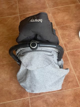 Carrito de bebé Besrey gris