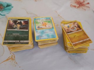 Lote 530 Cartas Pokémon.