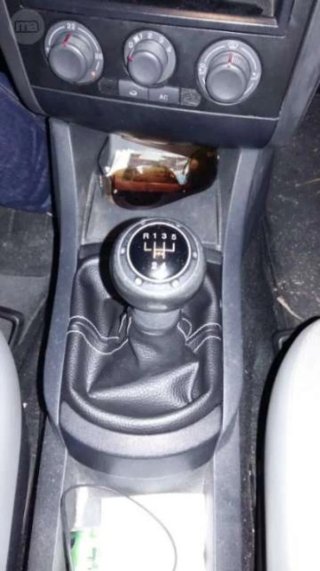 Funda palanca cambios Seat Ibiza/Córdoba 6L