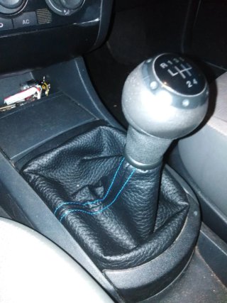 Funda palanca cambios Seat Ibiza/Córdoba 6L