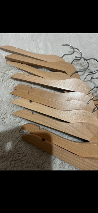 Cabides de madeira para crianças IKEA