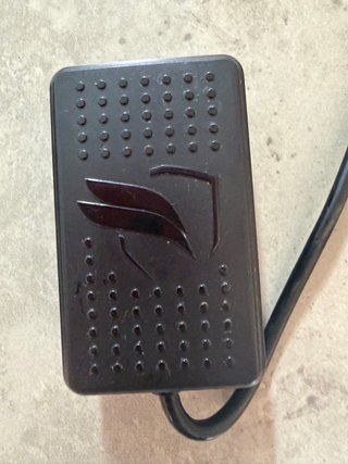 KOMOBI PRO GPS para moto – con caja original