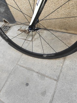 Bicicleta Carretera Scott Addict R3