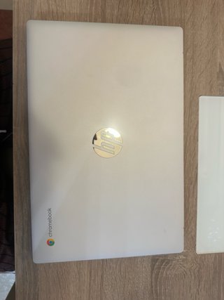 HP Chromebook 14a-nf0003ns Intel N100 8GB RAM